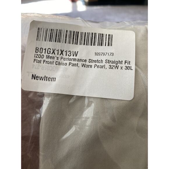 IZOD Men’s Performance Stretch Chino Pants Warm Pearl 32x30 Straight Fit NWT - Picture 10 of 10